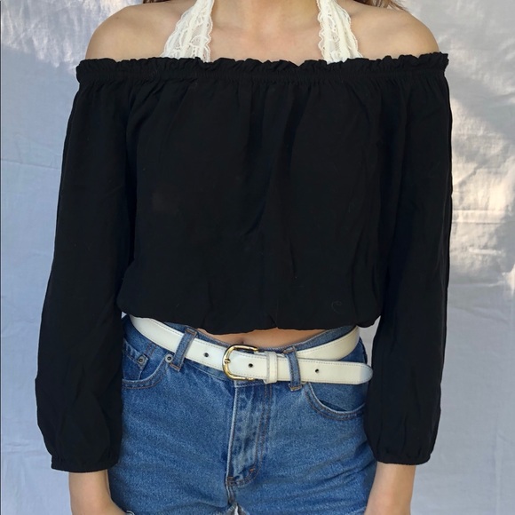 BRANDY MELVILLE OFF THE SHOULDER TOP